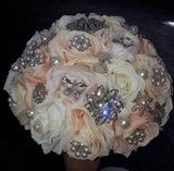 Beautiplex flower and brooch wedding bouquet