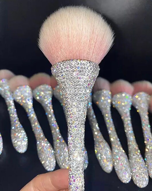 Crystal Make Up Brush Big Blending Brush Large Rhinestone Cosmetic Brush Girt Idea Influencer Makeup Shiny Face Brush Beautiplex